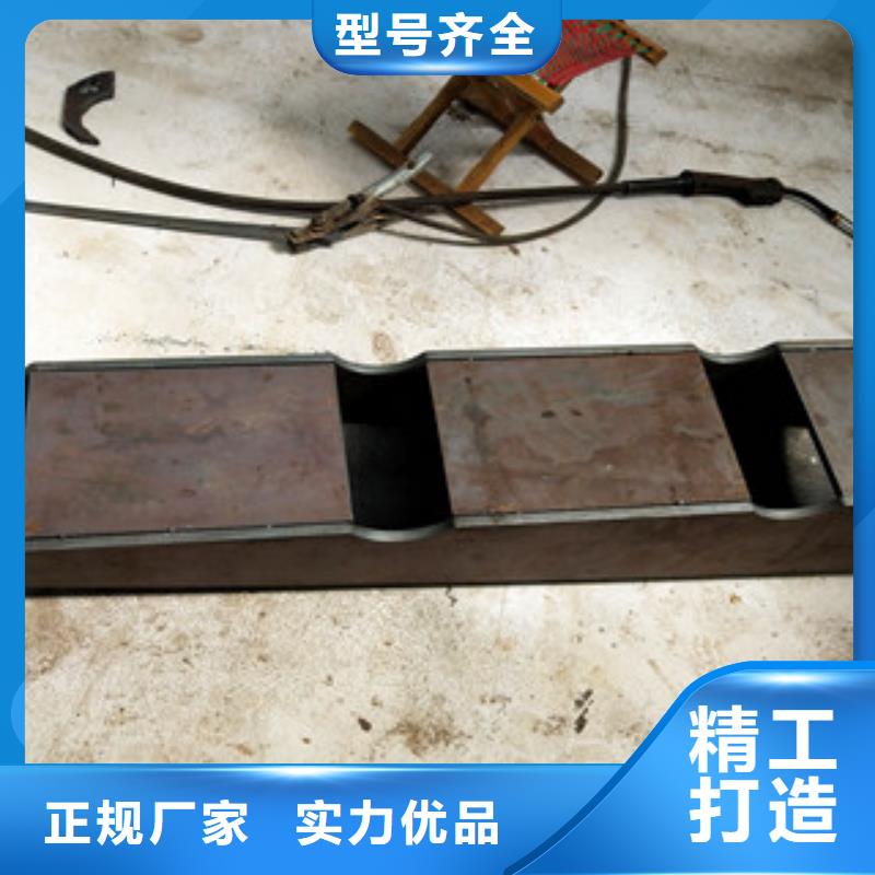 【桥梁护栏道路隔离栏主推产品】专业供货品质管控