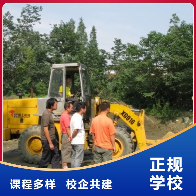 塔吊装载机游戏设计师资力量强专业齐全