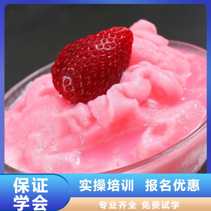 【特色小吃虎振挖掘机学校报名优惠】随到随学