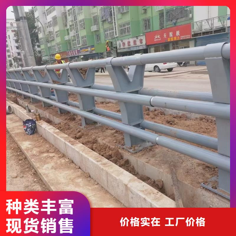 桥梁护栏钢背木护栏以质量求生存拒绝差价
