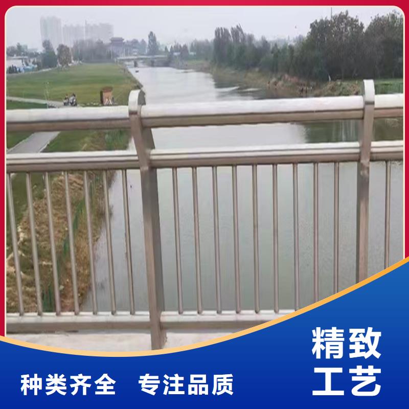 201不锈钢桥梁栏杆质量三包工厂直供不锈钢碳素钢复合管护栏专业生产N年
