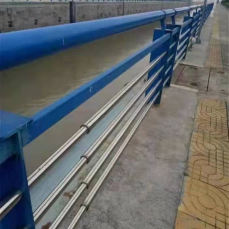 不锈钢护栏防撞景观栏杆做工细致