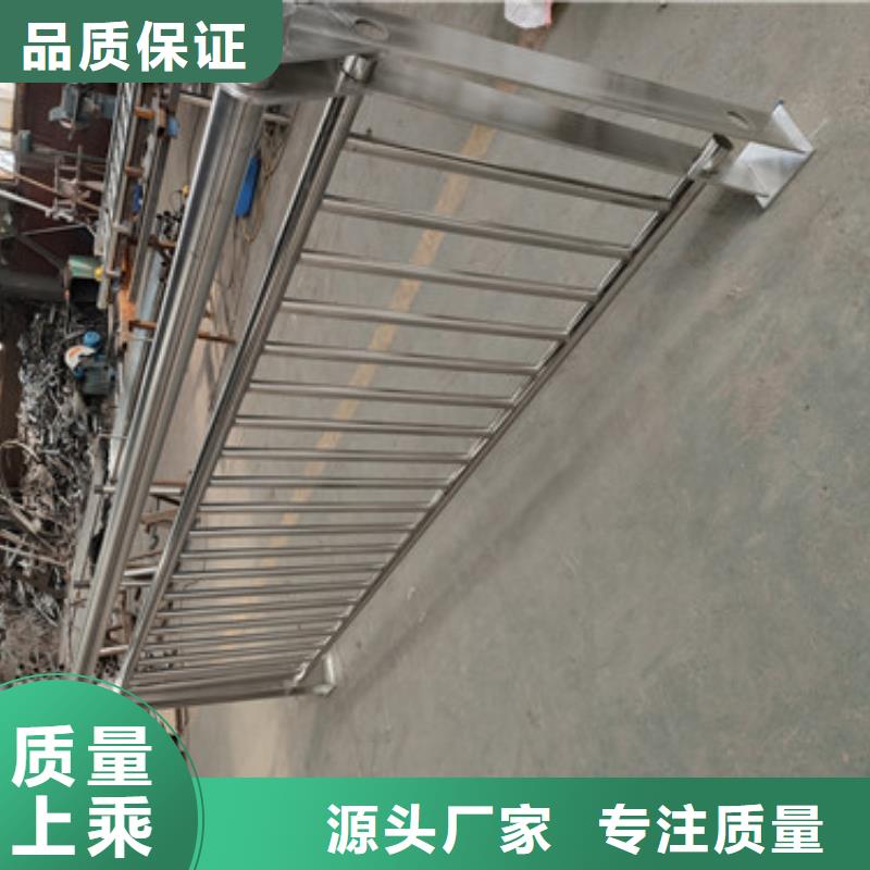 小桥梁护栏值得您的信赖细节展示