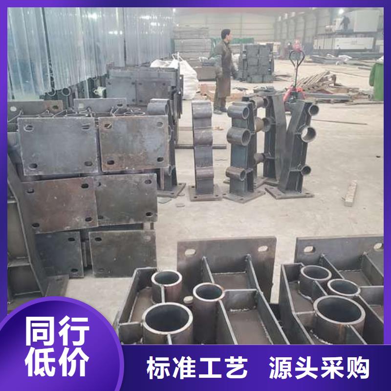不锈钢复合管护栏桥梁护栏技术先进厂家拥有先进的设备