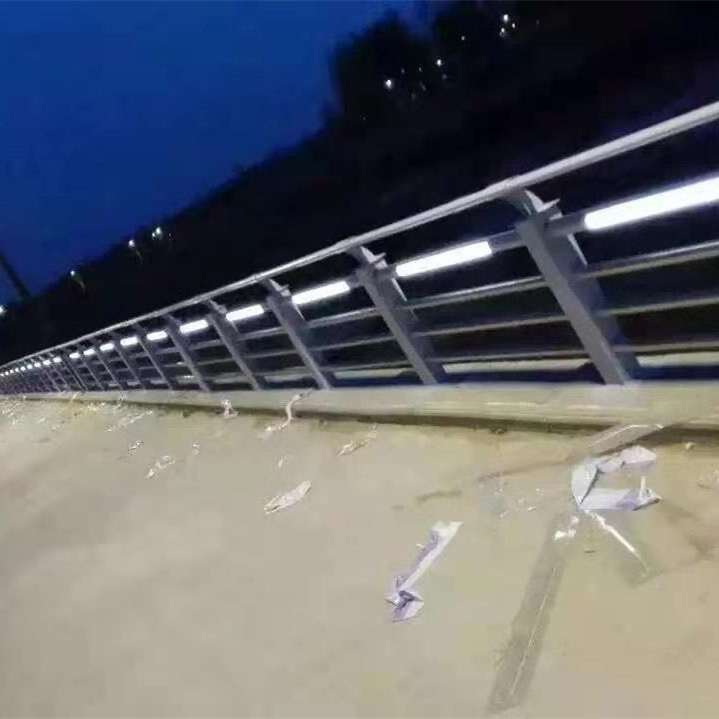 护栏河道护栏厂源头厂家