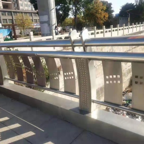 不锈钢护栏_本地企业放心选择