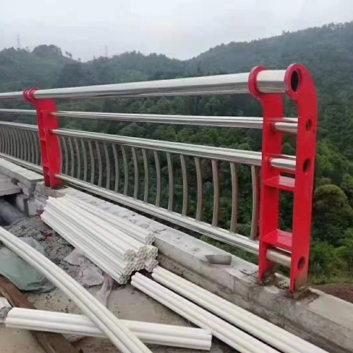 供应批发不锈钢防撞护栏厂家-省心