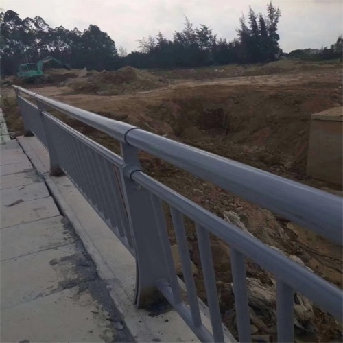 桥梁四横梁防撞护栏-桥梁四横梁防撞护栏实力厂家