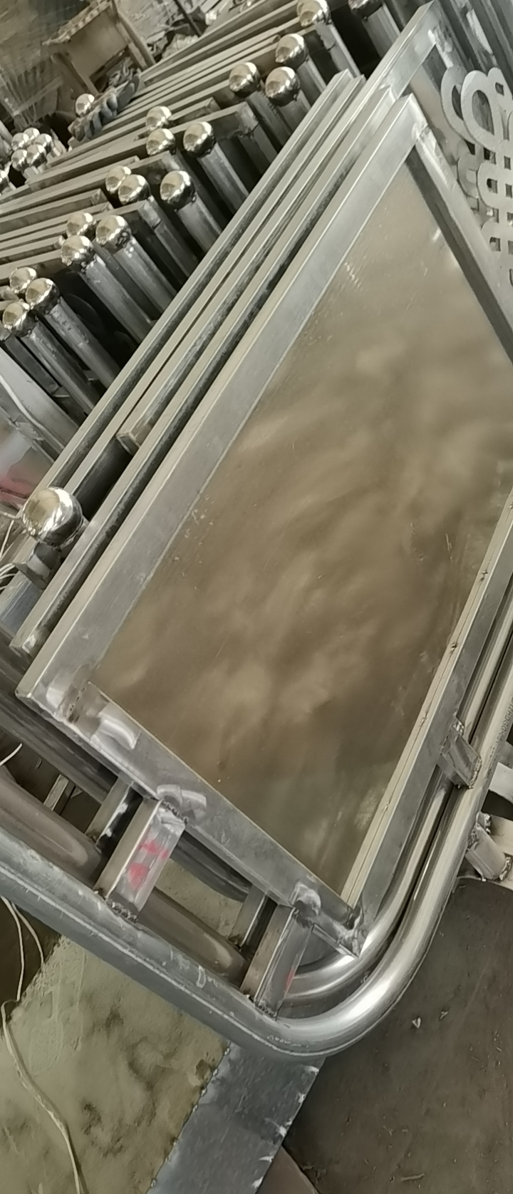 友佳使用寿命长久灯杆灯箱_【智能垃圾分类箱】产品优势特点、严选好货-{{本地}}生产厂家