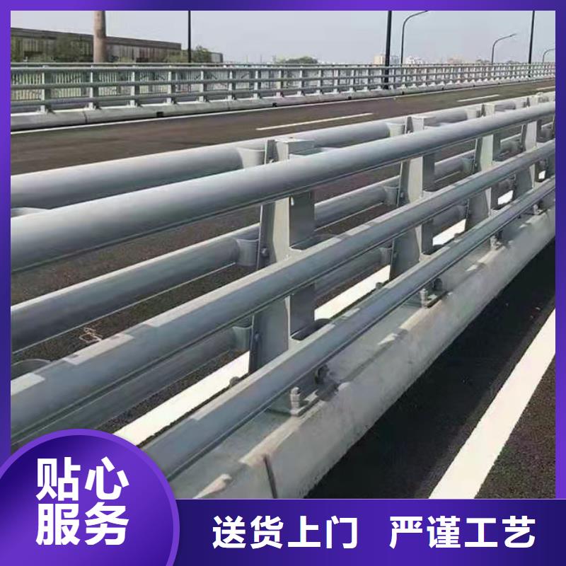 道路防撞护栏_钢板立柱现货直供同城生产商