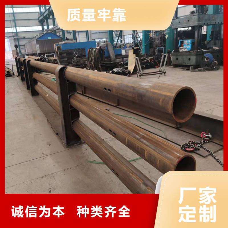 道路防撞护栏热镀锌立柱海量现货一站式采购方便省心