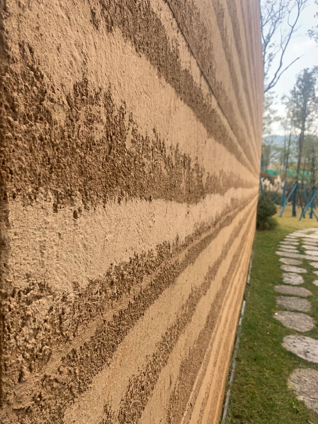 仿夯土稻草漆全包施工品质保证