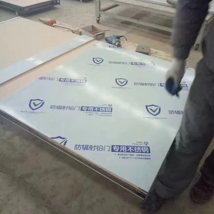 铅门医院防X光高纯度铅门厂家采购