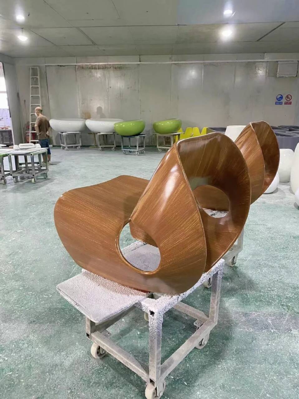 不锈钢仿木纹漆，长廊花架木纹漆，水性木纹漆全包施工价格