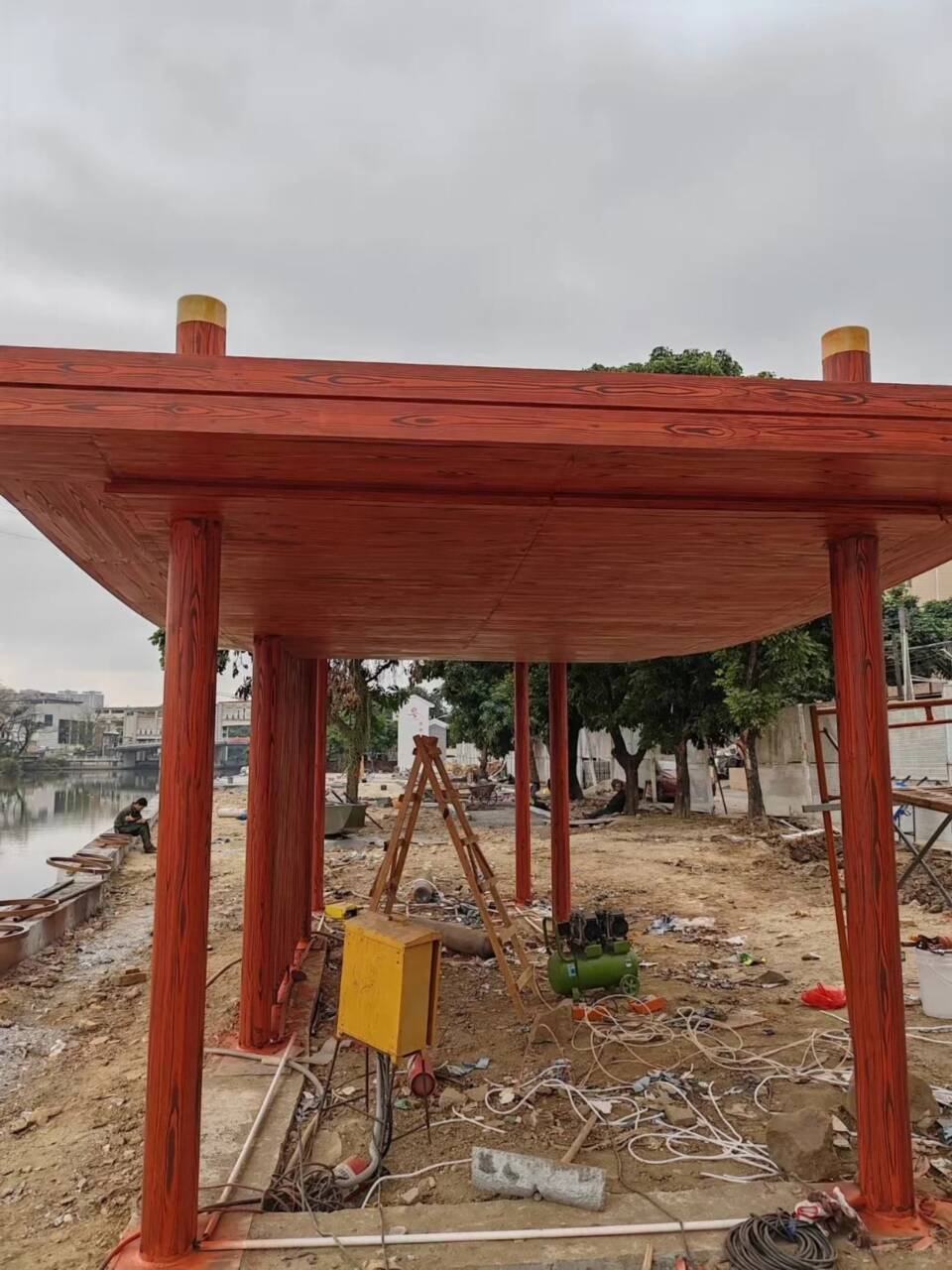 廊架长廊木纹漆，钢结构金属面木纹漆，仿木纹漆批发厂家