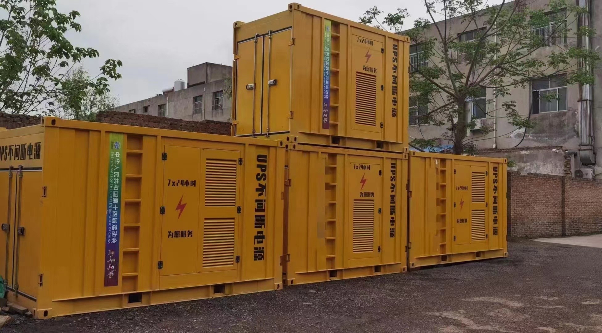 200KW发电机出租租赁400KW发电机电缆线出租UPS电源出租400kw发电机出租技术好