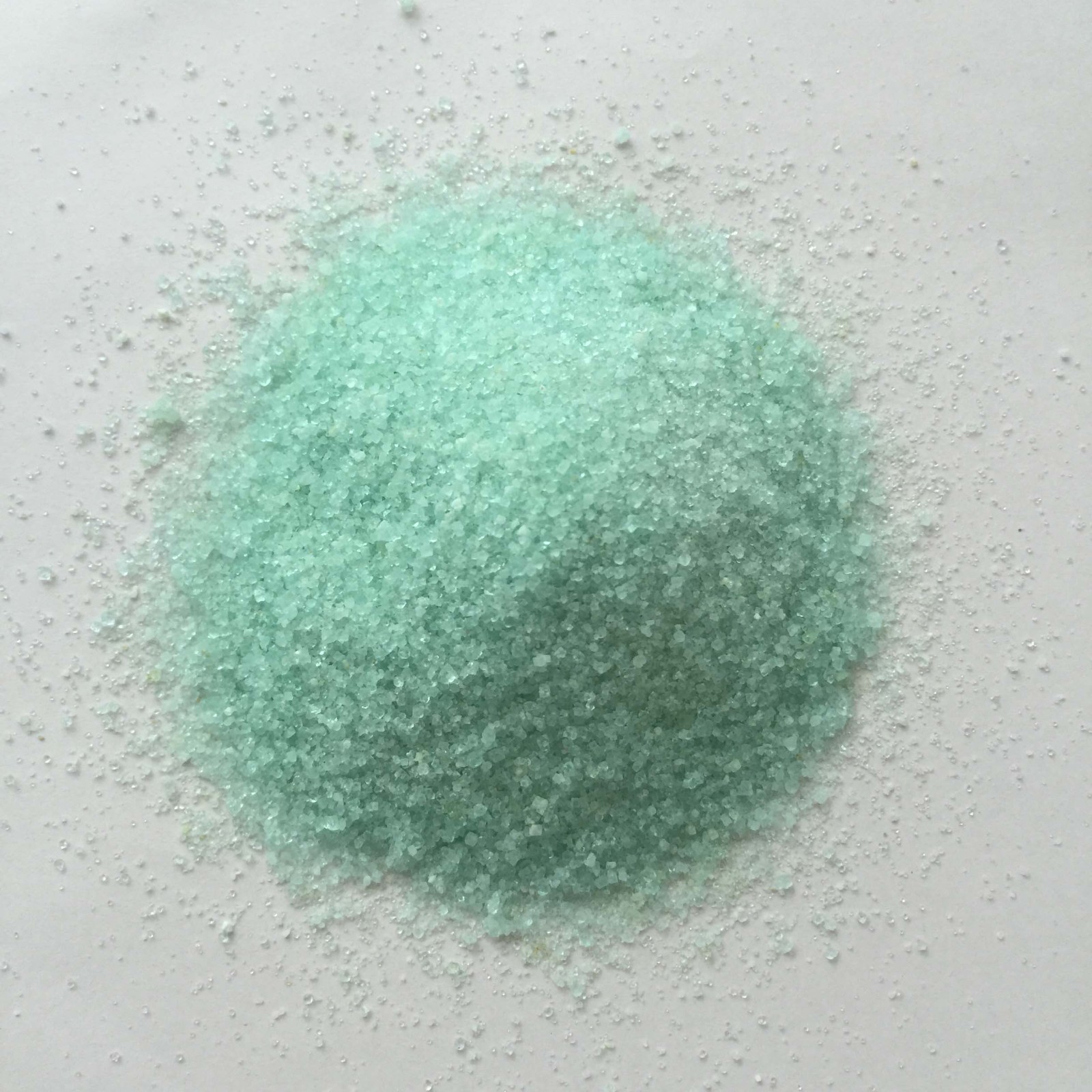  硫酸亚铁48小时发货