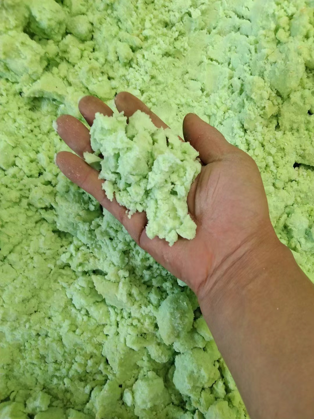  硫酸亚铁用心做好细节