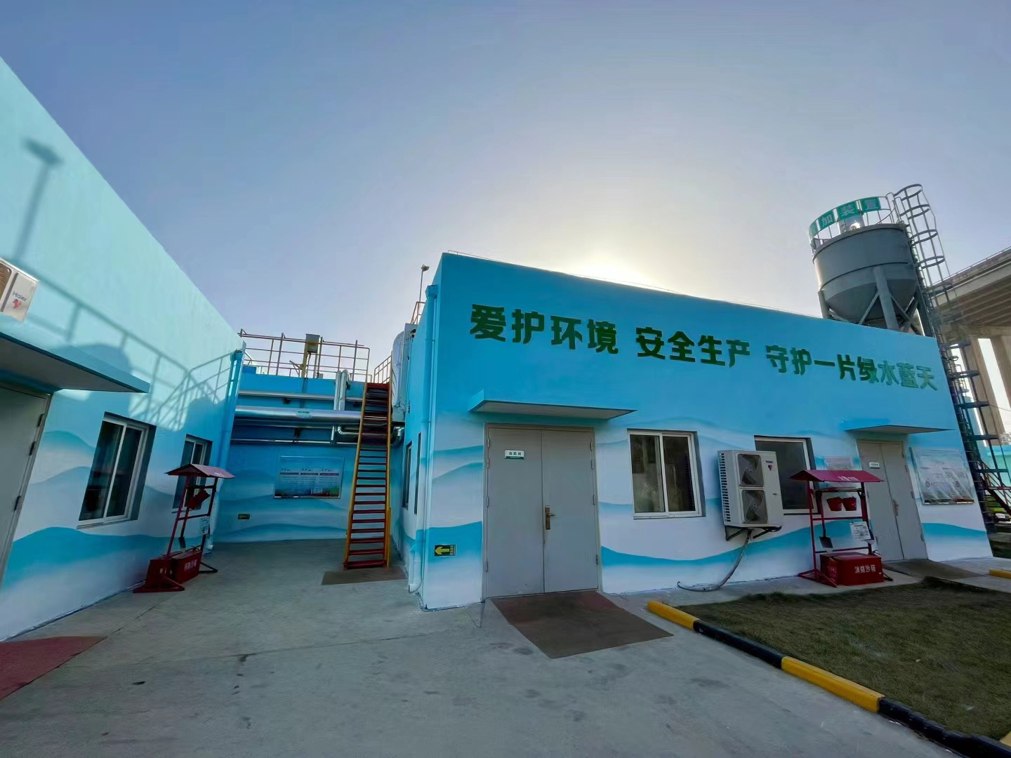 新农村彩绘墙绘手绘墙公司团队
