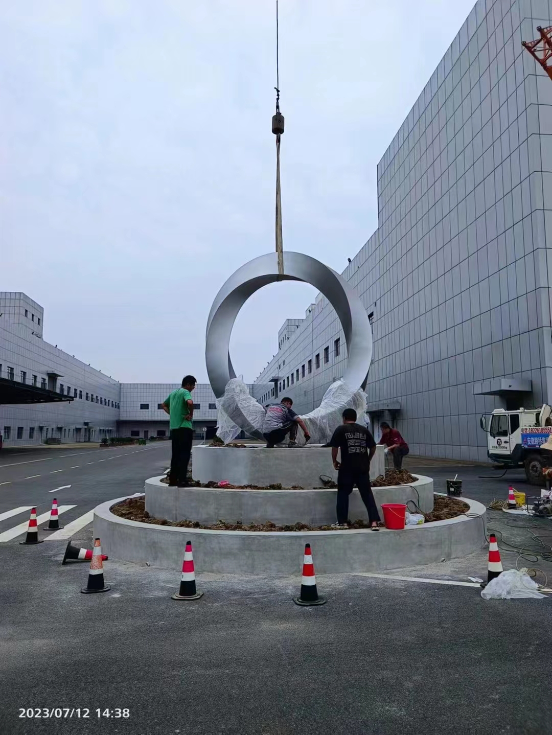 不锈钢景观小品雕塑欢迎咨询