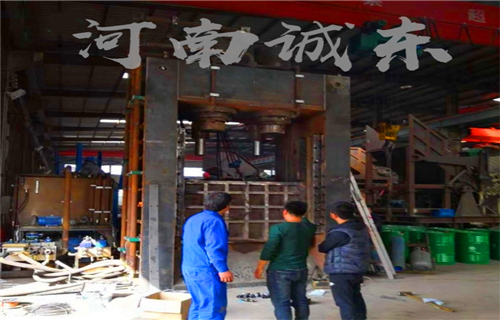 龙门剪质检合格出厂